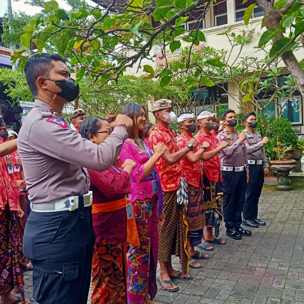 SOSIALISASI TERTIB LALU LINTAS BERSAMA POLDA BALI