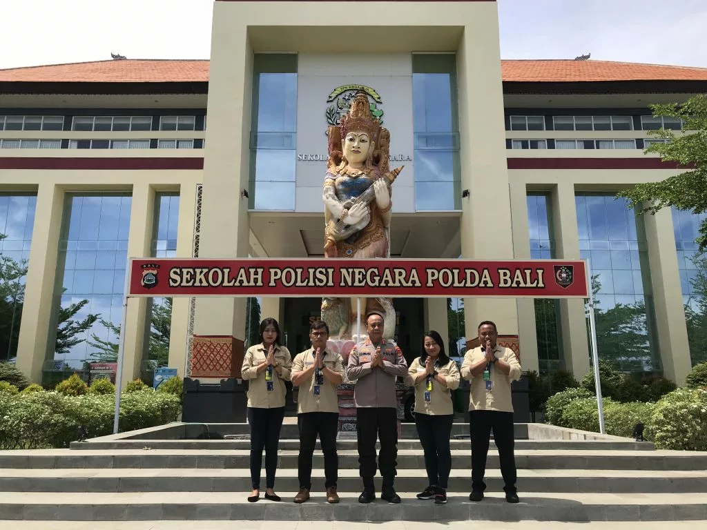 KOLABORASI BIDANG PENDIDIKAN DENGAN SEKOLAH POLISI NEGARA (SPN) POLDA BALI SINGARAJA