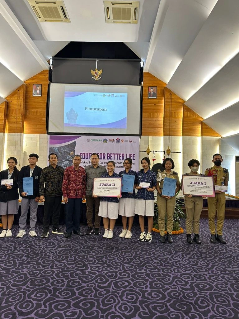 Raih Juara I Lomba Cerdas Cermat Perbankan 2023
